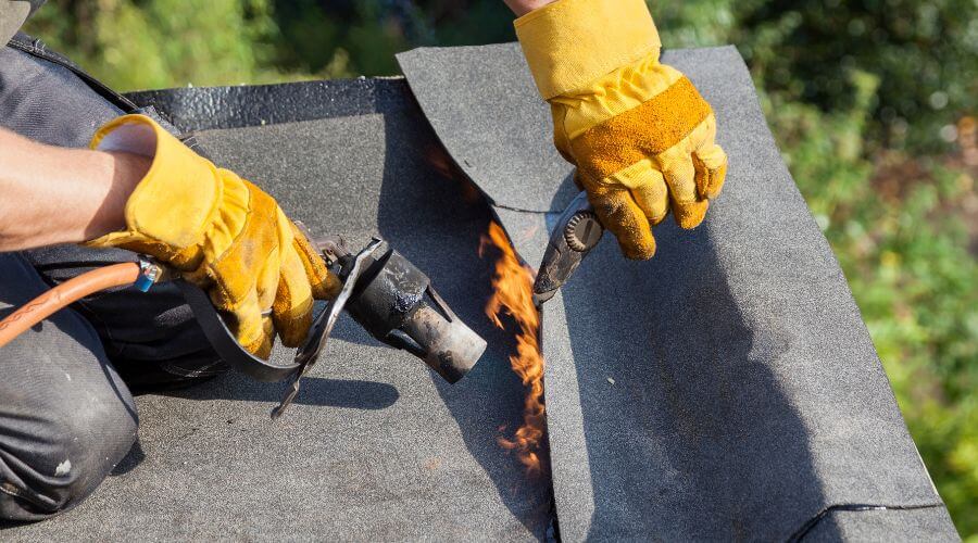 Expert Emergency Roof Repairs services in Exeter, MO